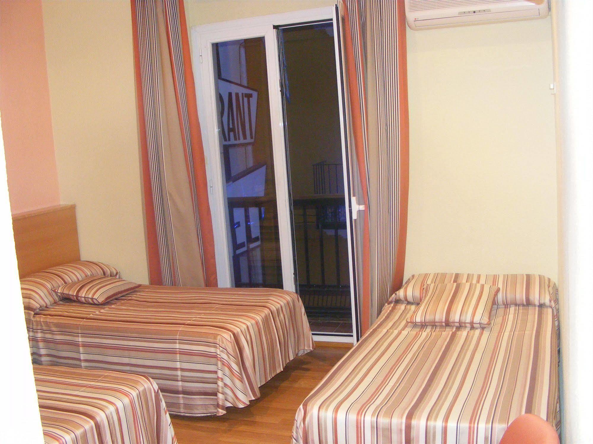 Hotel Alkazar Valencia Eksteriør bilde
