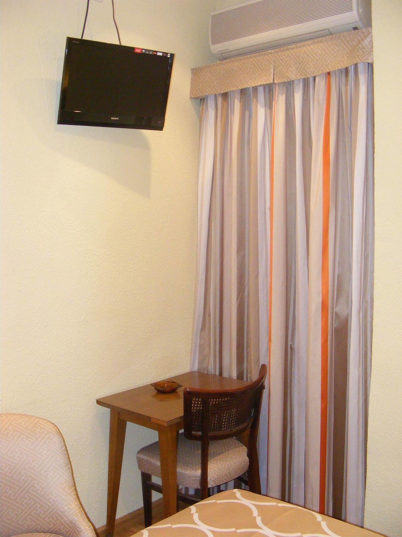 Hotel Alkazar Valencia Eksteriør bilde