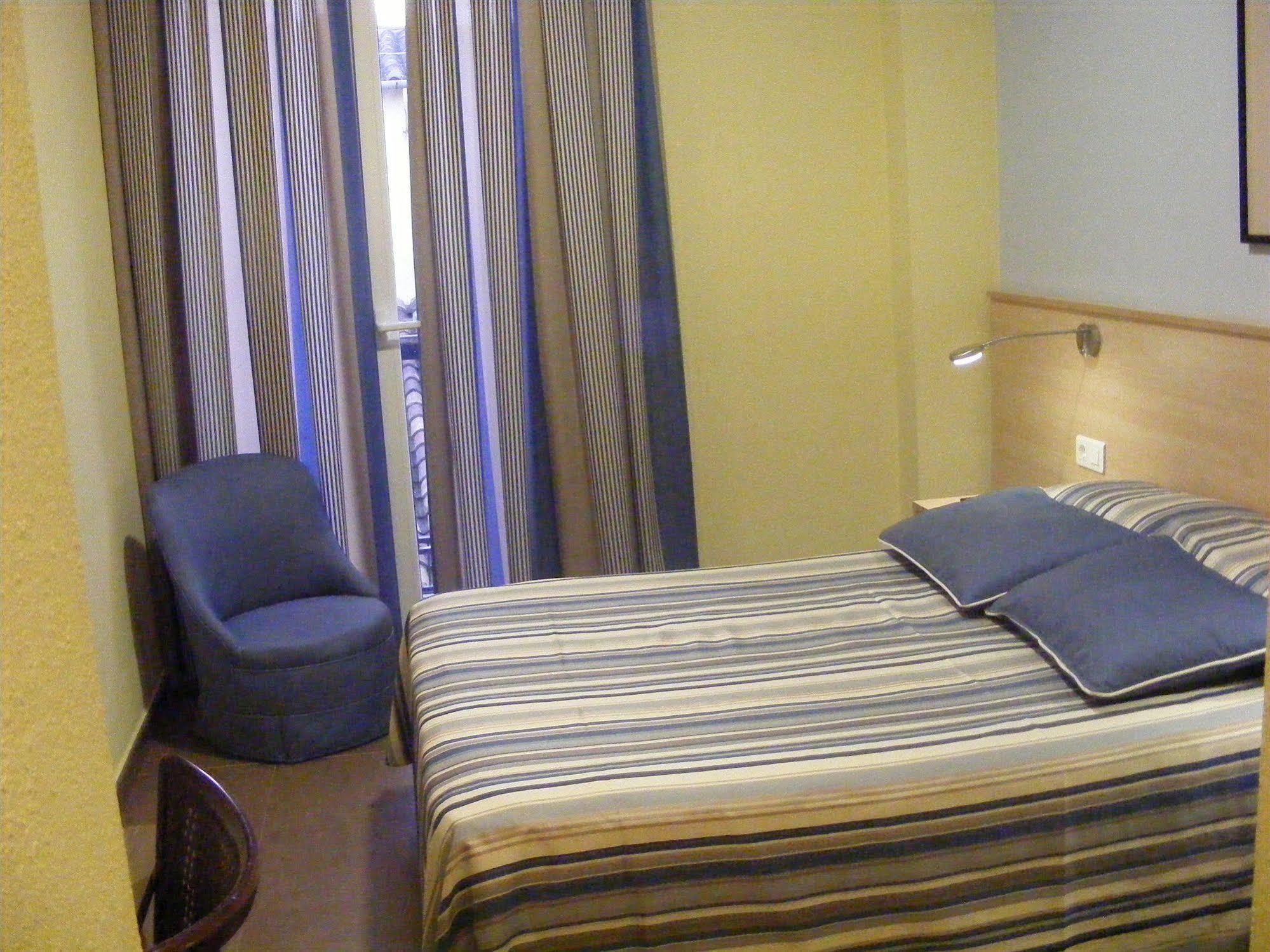Hotel Alkazar Valencia Eksteriør bilde